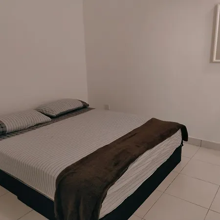 Daisy Homestay Kota Tinggi Exterior photo