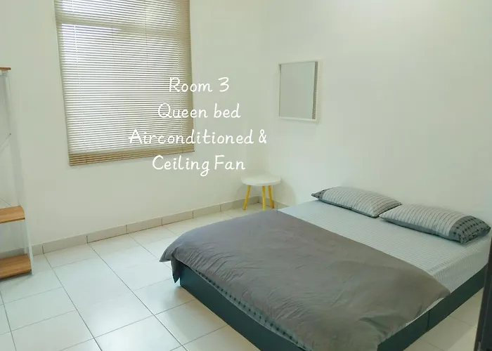 Daisy Homestay Kota Tinggi